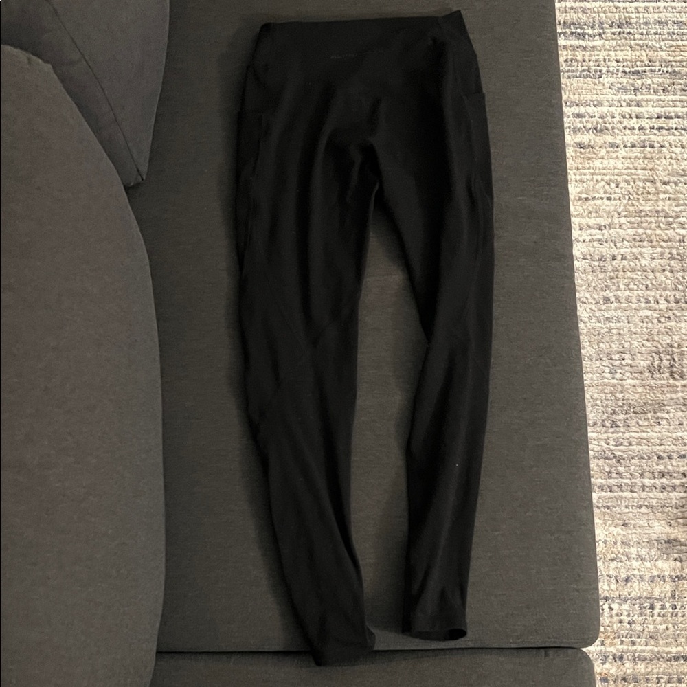 Alphalete Black Leggings